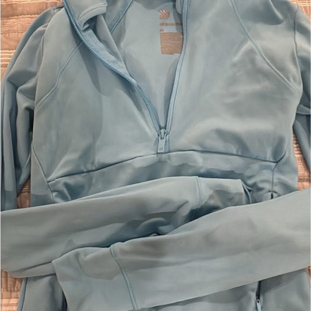 Target all in motion activewear women’s pull over quarter zip